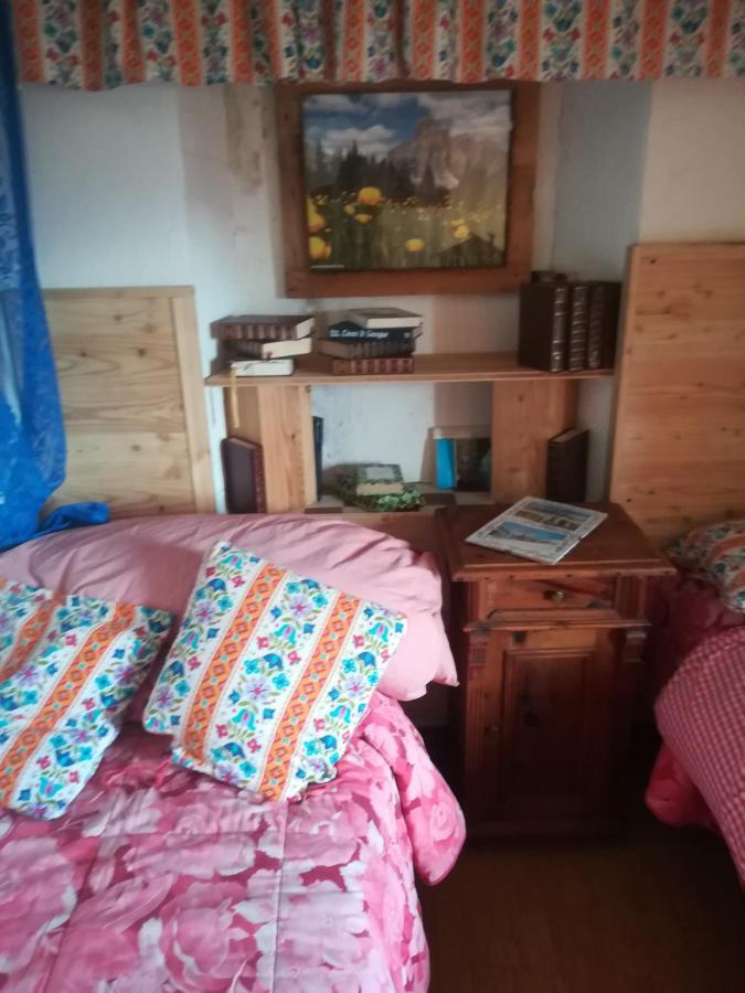Chalet Lei Lägenhet Pieve di Livinallongo Exteriör bild