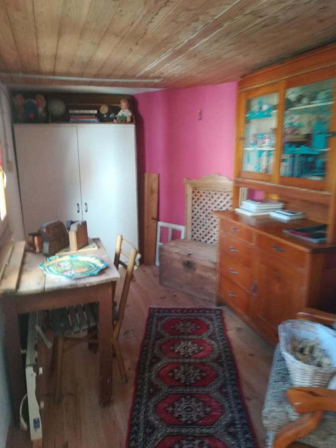 Chalet Lei Lägenhet Pieve di Livinallongo Exteriör bild